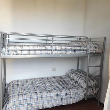 Apartamentos Can Bruguera 2 Mataro Bagian luar foto